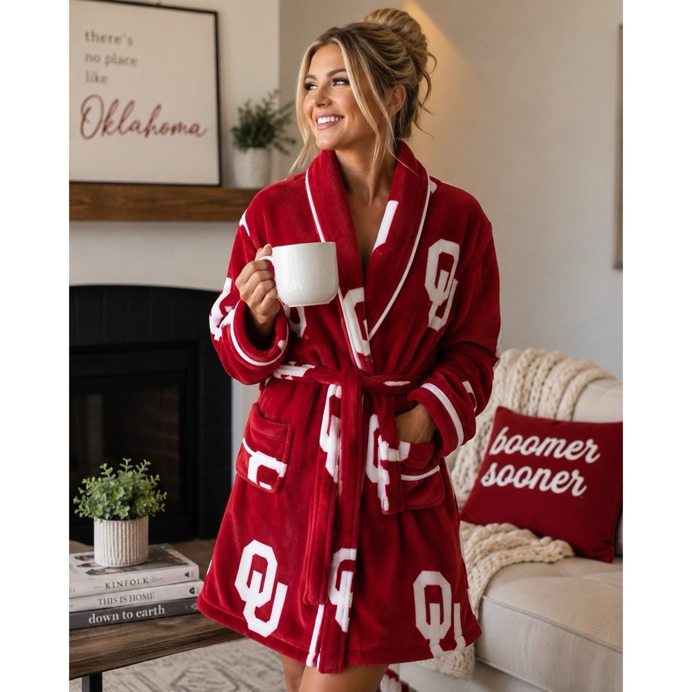 Oklahoma Sooners Emerson Street Large Plush Cozy Robe NWT OU Collegiate